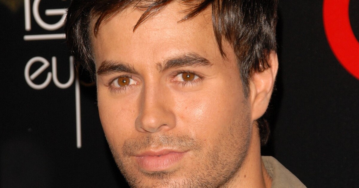 Enrique Iglesias geht auf Tuchfühlung mit Fan … trotz Frau und Kinder