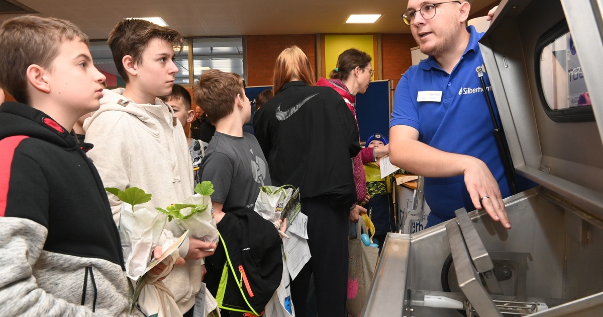 ausbildungsmesse-an-der-mittelschule-regenstauf-gong-fm