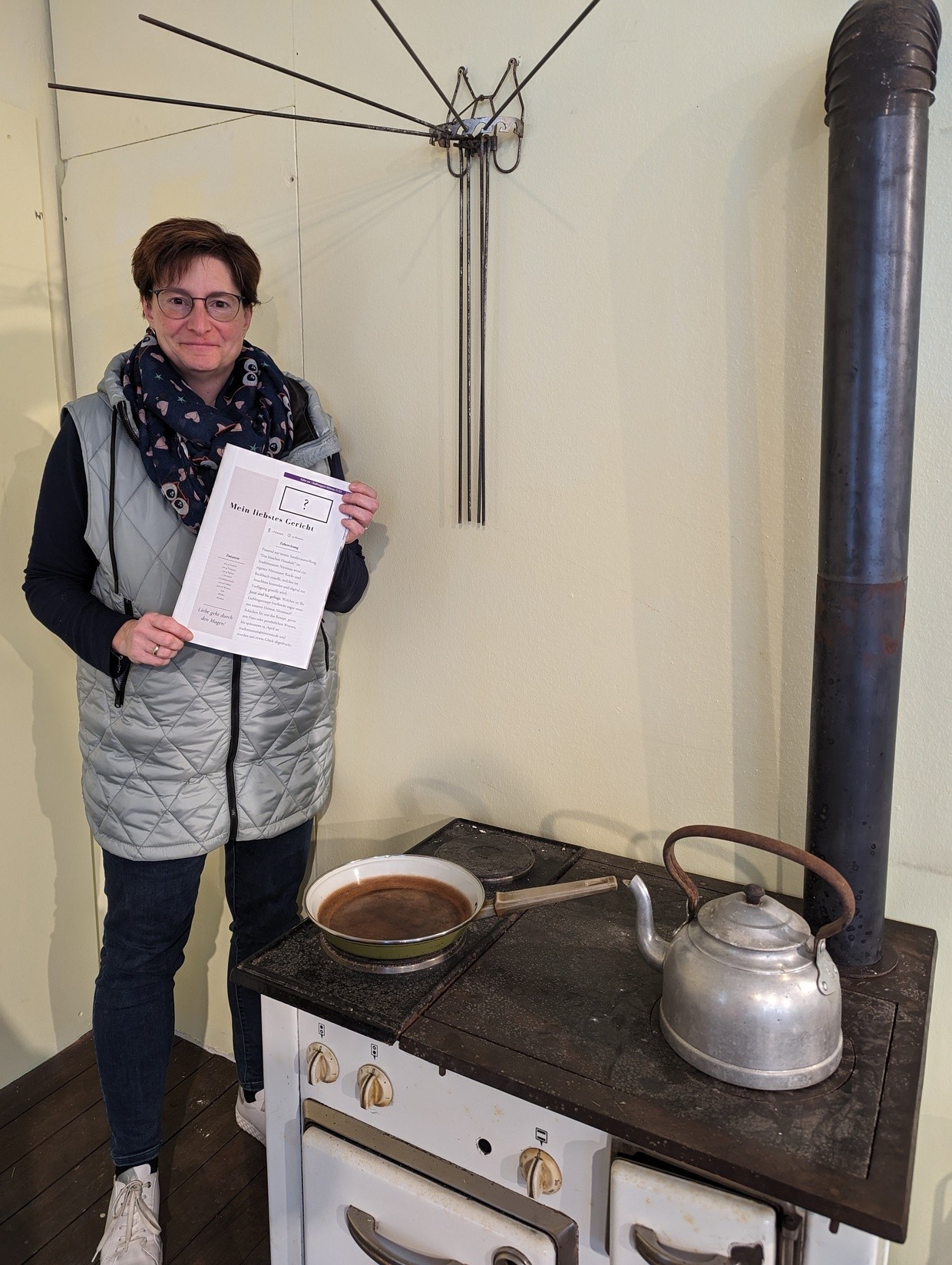 © Museumsleiterin Birgit Auburger sucht die Lieblingsgerichte der NittenauerInnen. (Alexandra Oppitz)