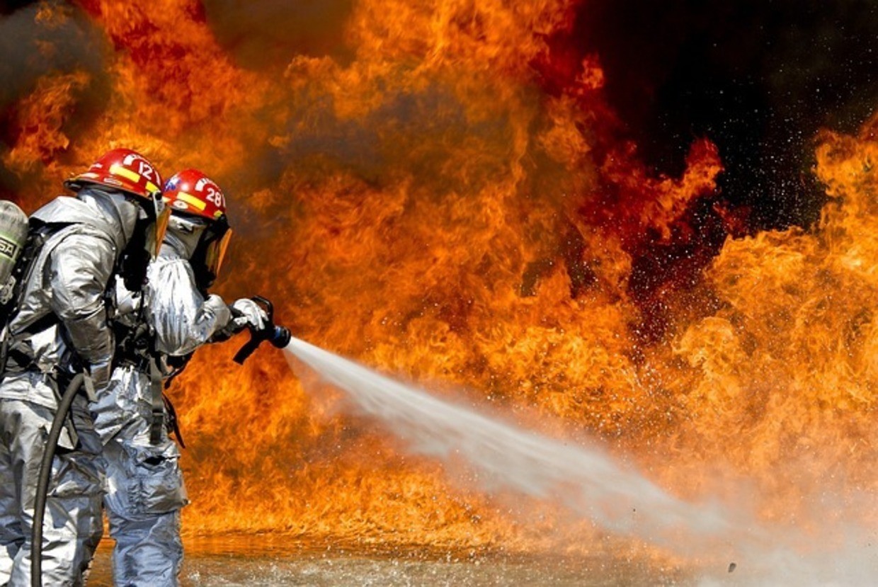 Nach Dachstuhlbrand In Katzbach Hausbesitzer Noch Nicht Befragt Gong Fm nach-dachstuhlbrand-in-katzbach-hausbesitzer-noch-nicht-befragt-gong-fm