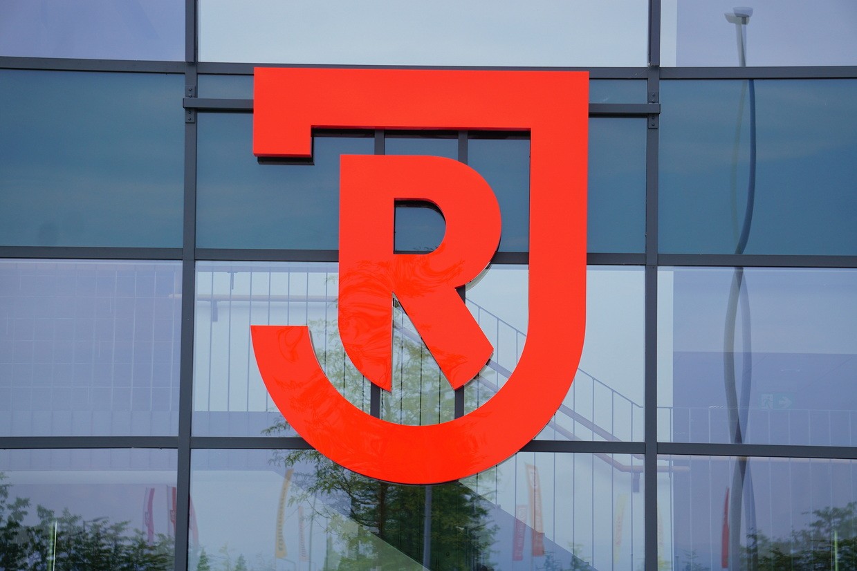 &copy; Jahn Regensburg