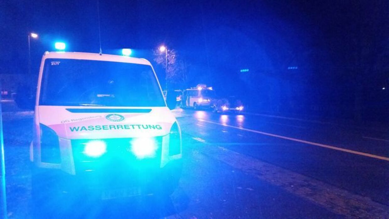 &copy; Wasserwacht Regensburg