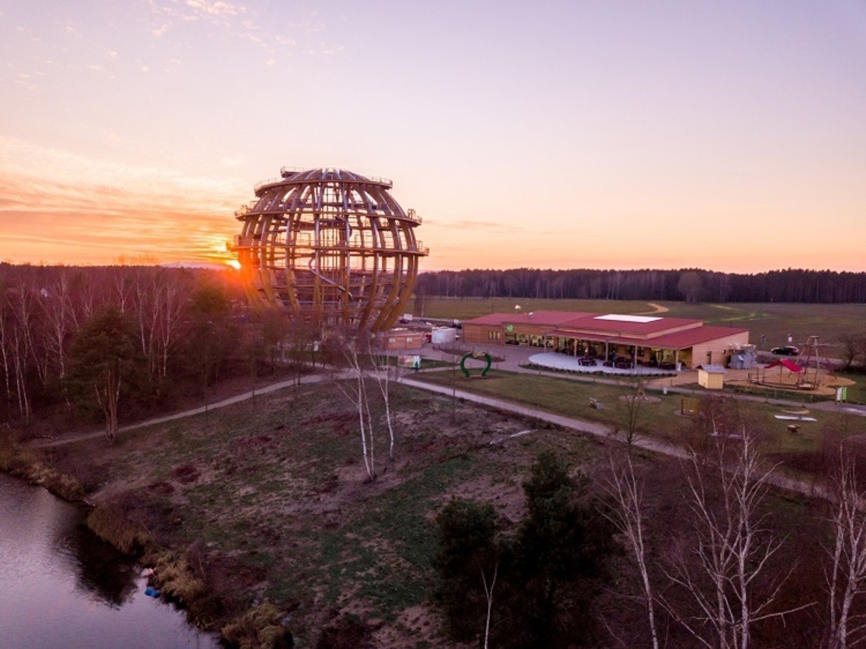 &copy; schick-allmedia