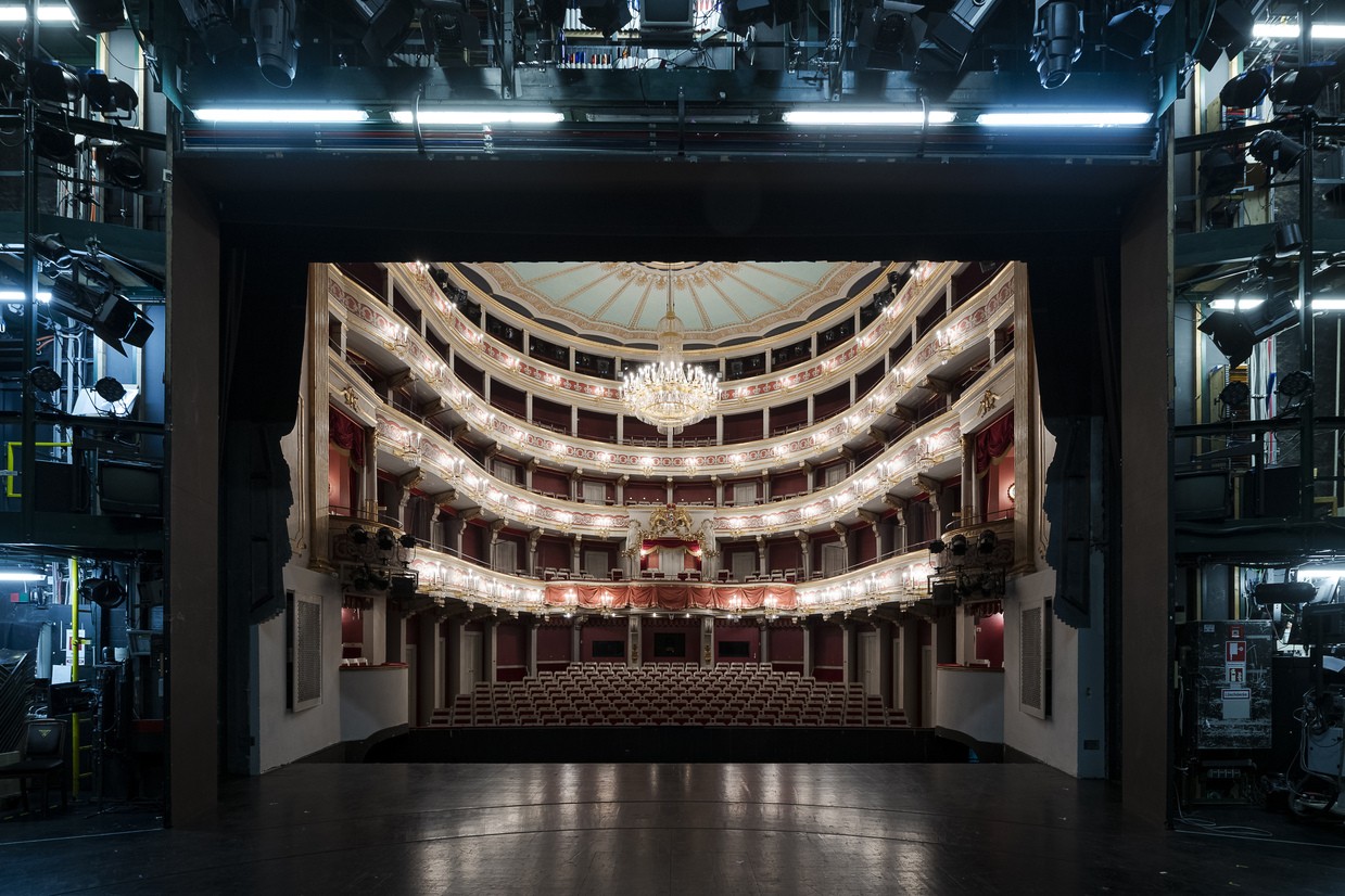 &copy; Bild: Theater Regensburg / Pavel Sosnowski