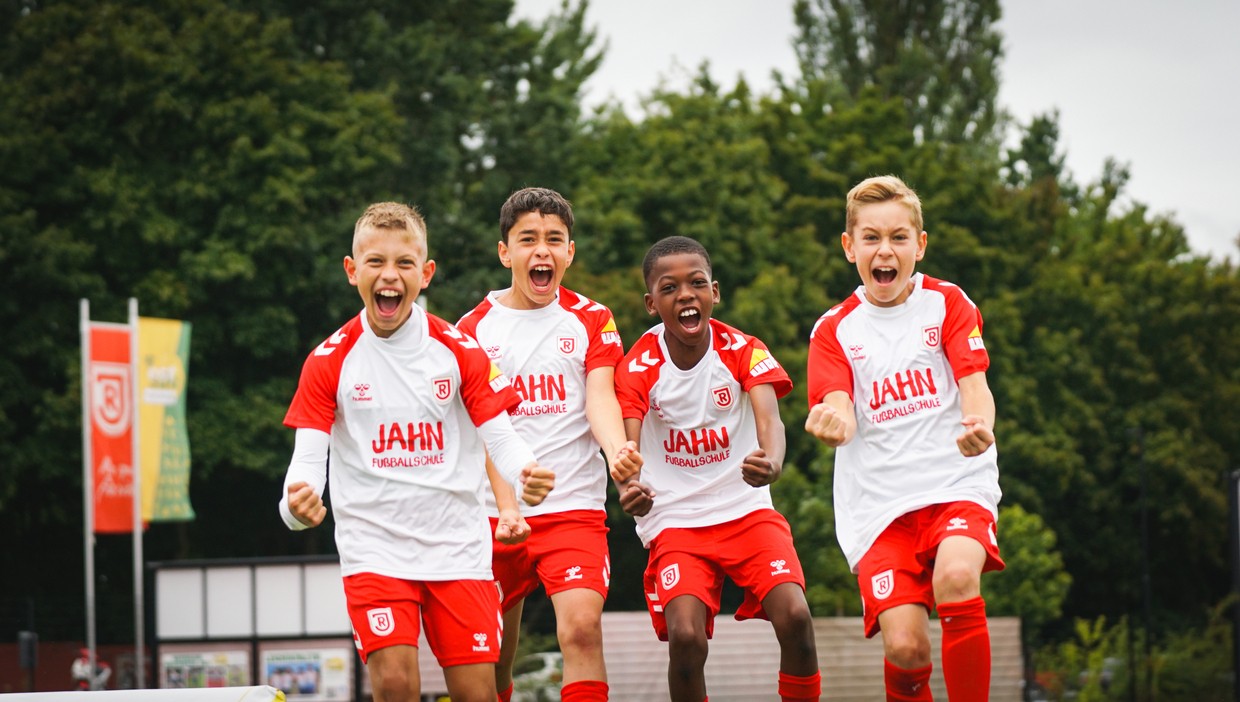&copy; Gschl&ouml;&szlig;l / SSV Jahn