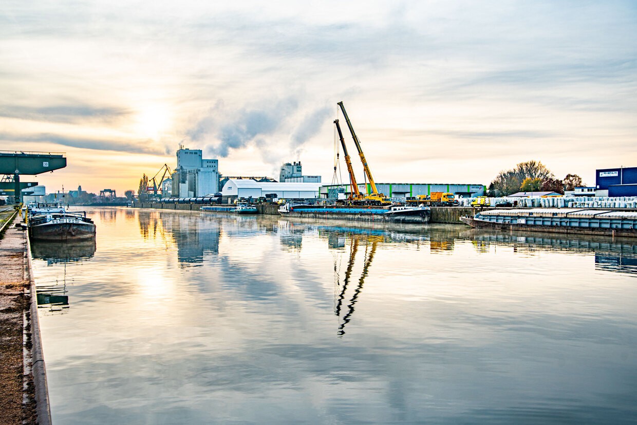 &copy; bayernhafen / Michael Ziegler